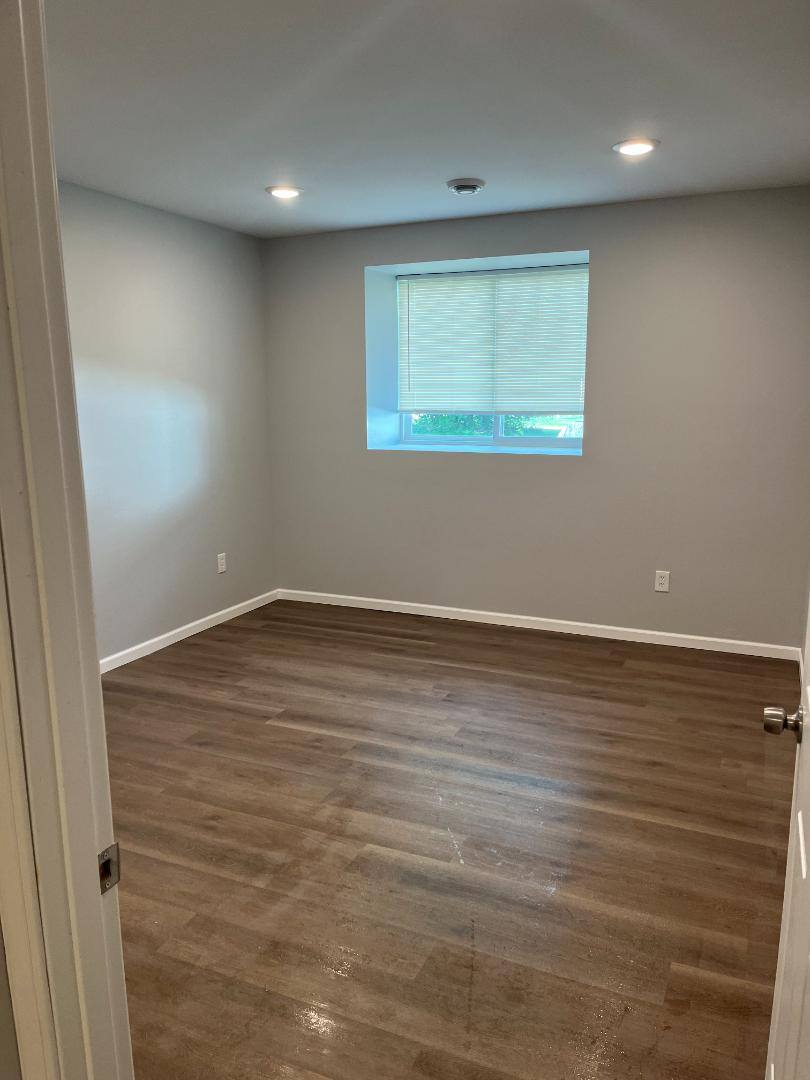 405 Franklin St #5, Elroy, WI 53929 - Apartment for Rent - Image 2