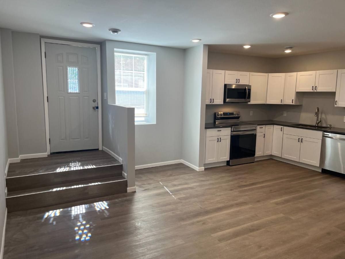 405 Franklin St #5, Elroy, WI 53929 - Apartment for Rent - Image 9