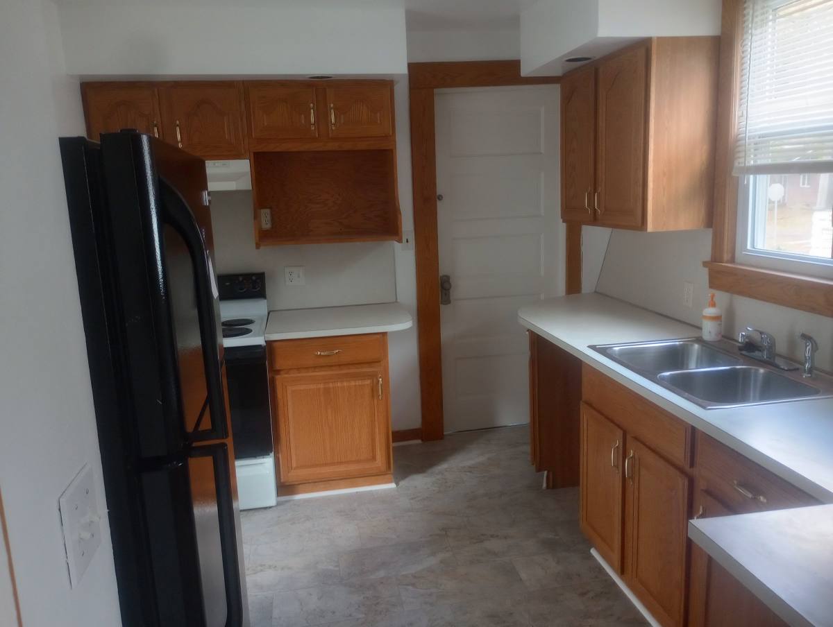 813 McKinley St, Wooster, OH 44691 - House for Rent - Image 3