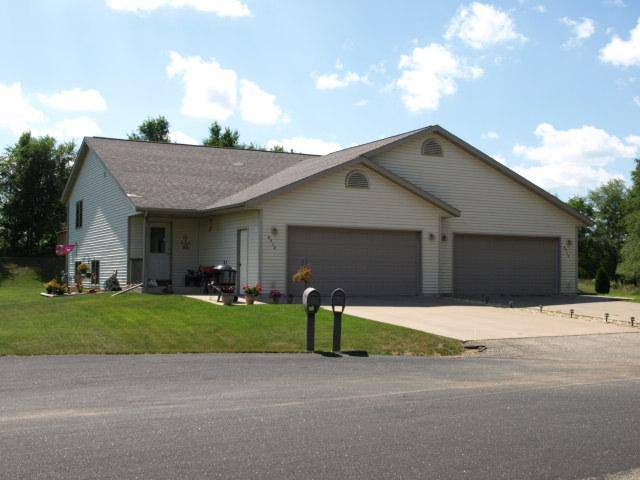 Townhouse for rent at 2710 Meadowlark Lane, Holmen, WI 54636