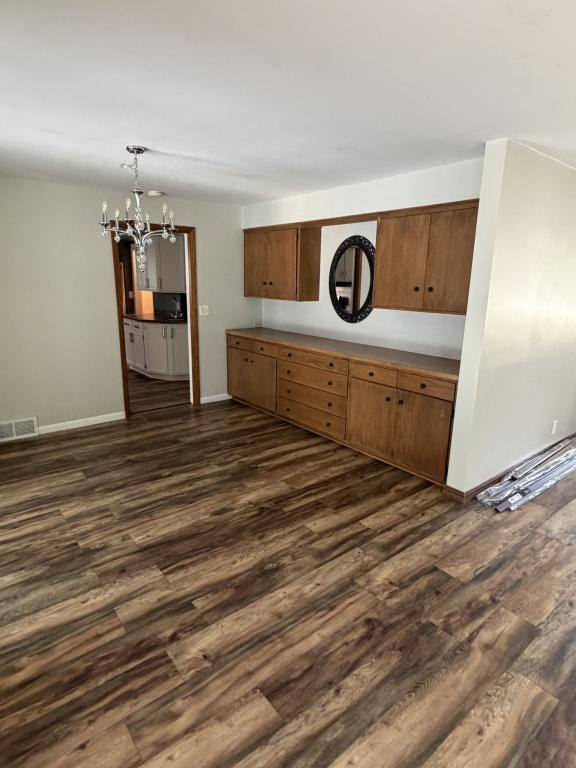 1036 W Crescent Dr, Manitowoc, WI 54220 - House for Rent - Image 9