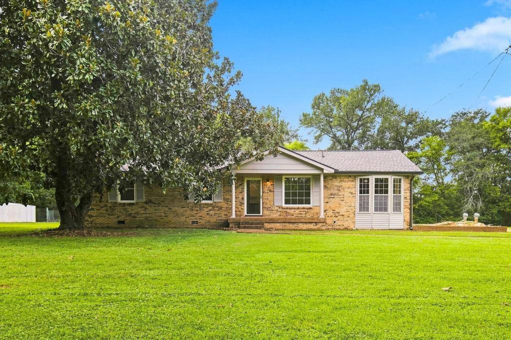 House for rent at 113 Gospel St, Cross Plains, TN 37049