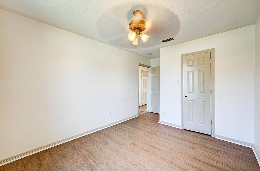 1124 Fawn Meadow Trail, Kennedale, TX 76060 - House for Rent - Image 9