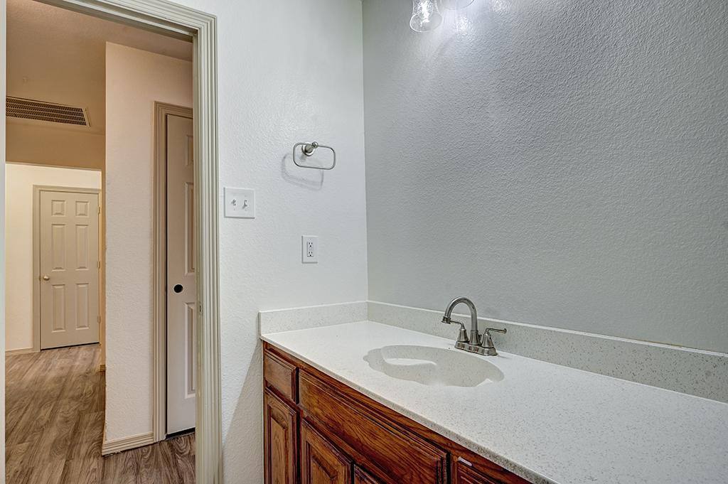 1124 Fawn Meadow Trail, Kennedale, TX 76060 - House for Rent - Image 6