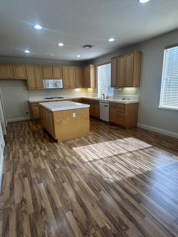 2734 Ledgestone Lane, Lincoln, CA 95648 - House for Rent - Image 5