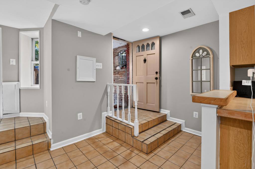 334 Maryland Ave NE, Washington, DC 20002 - Apartment for Rent - Image 1