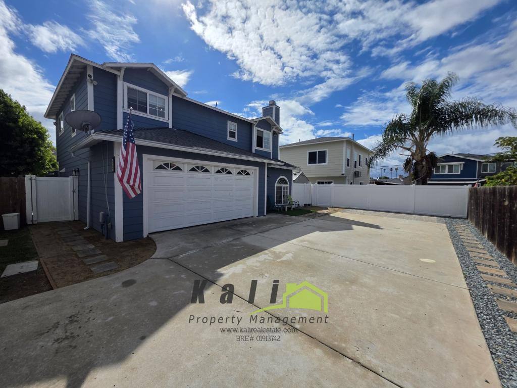570 Emory St #A, Imperial Beach, CA 91932 - House for Rent - Image 1