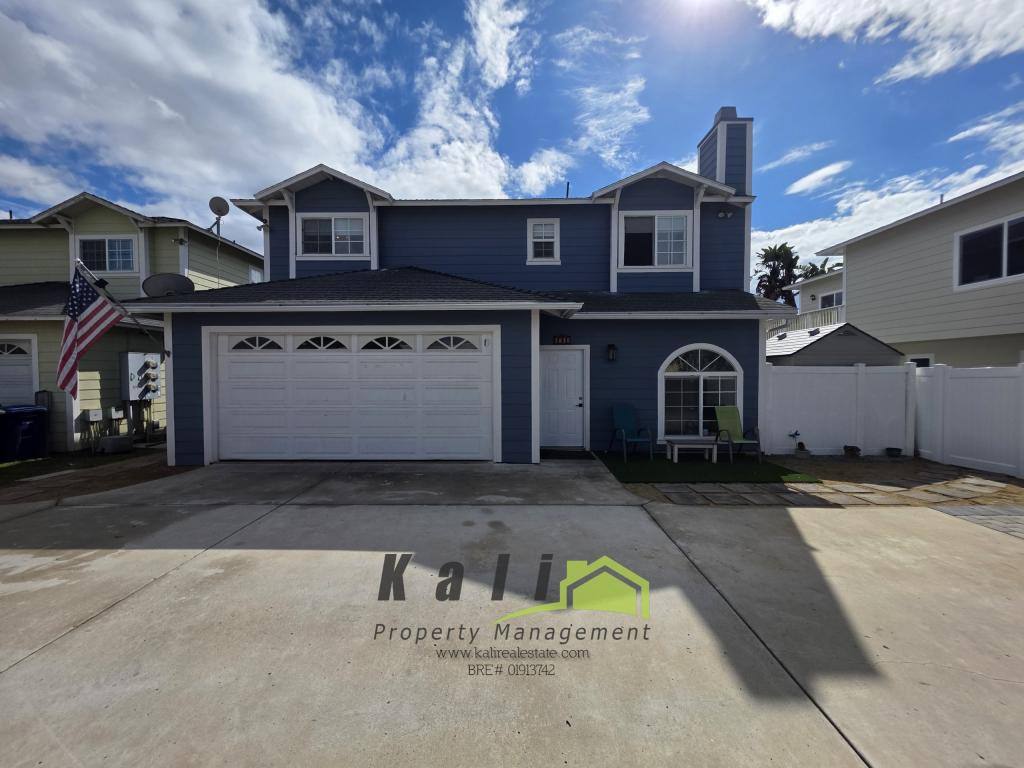 570 Emory St #A, Imperial Beach, CA 91932 - House for Rent - Image 2