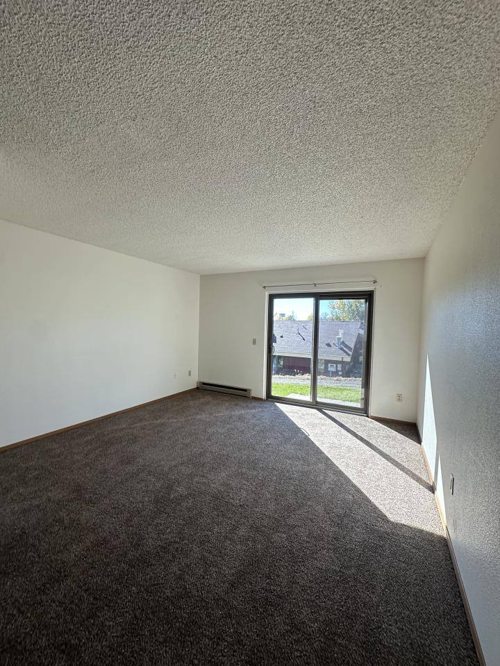980 N 17th St #11, Billings, MT 59101 - Townhouse for Rent - Image 2