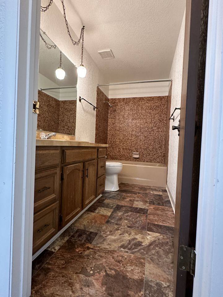 1410 Lynn Ave #7, Billings, MT 59102 - Apartment for Rent - Image 5