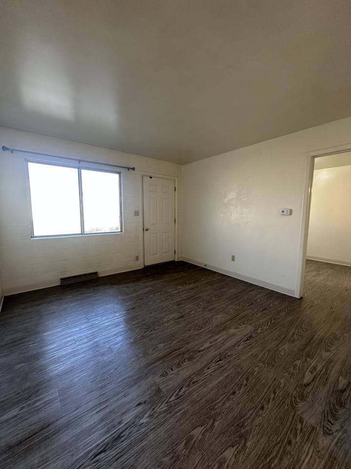 Midway, 2028 Alderson Ave #4, Billings, MT 59102 - Apartment for Rent - Image 2