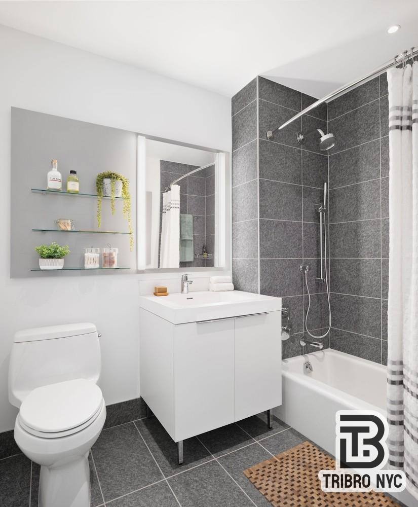 555 W 38th St #27, New York, NY 10018 - Apartment for Rent - Image 6