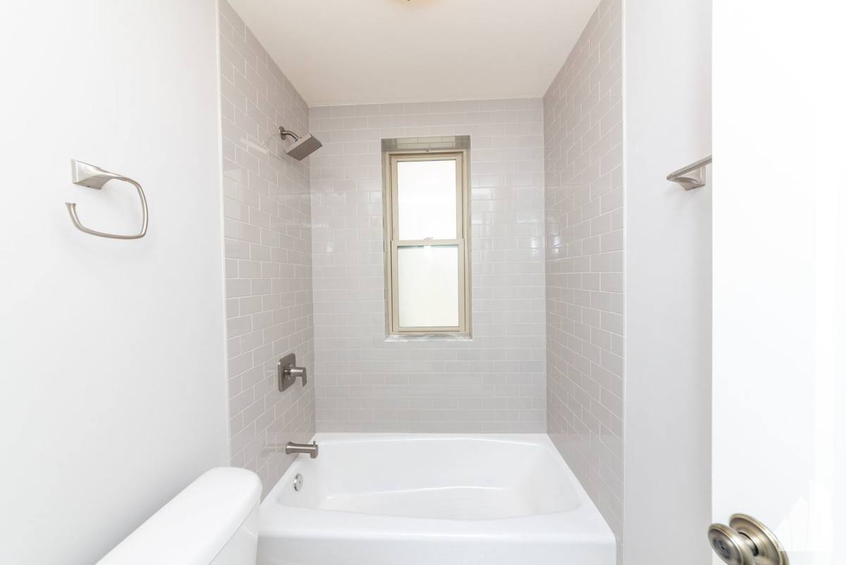 640 W Wrightwood Ave, Chicago, IL 60614 - Apartment for Rent - Image 8