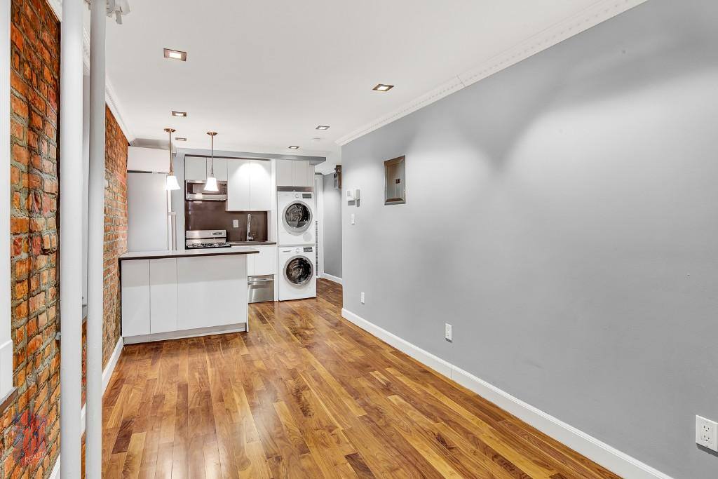 115 Mulberry St #4F, New York, NY 10013 - Apartment for Rent - Image 1