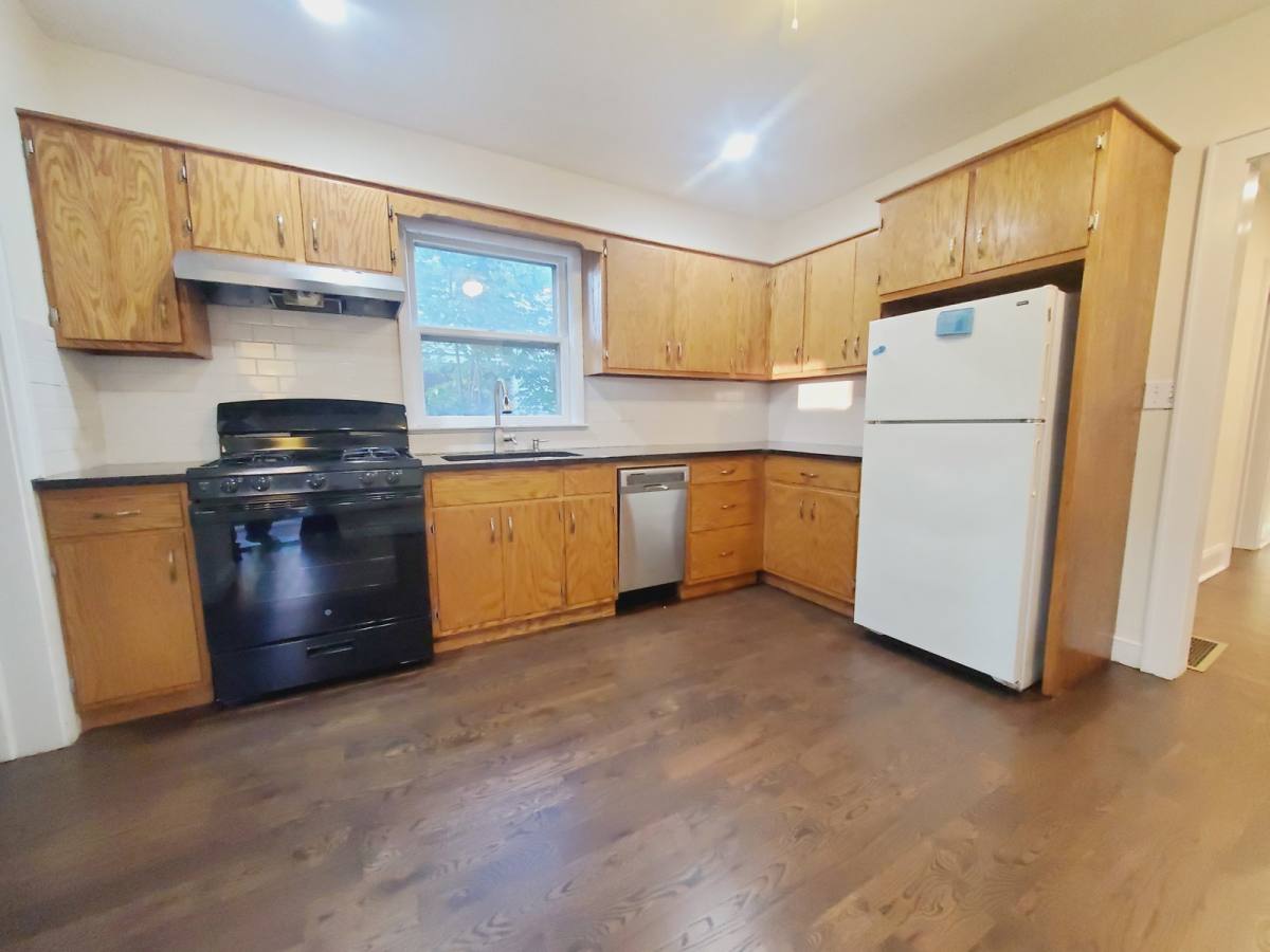 20 Cove Ave #1, Norwalk, CT 06855 - Apartment for Rent