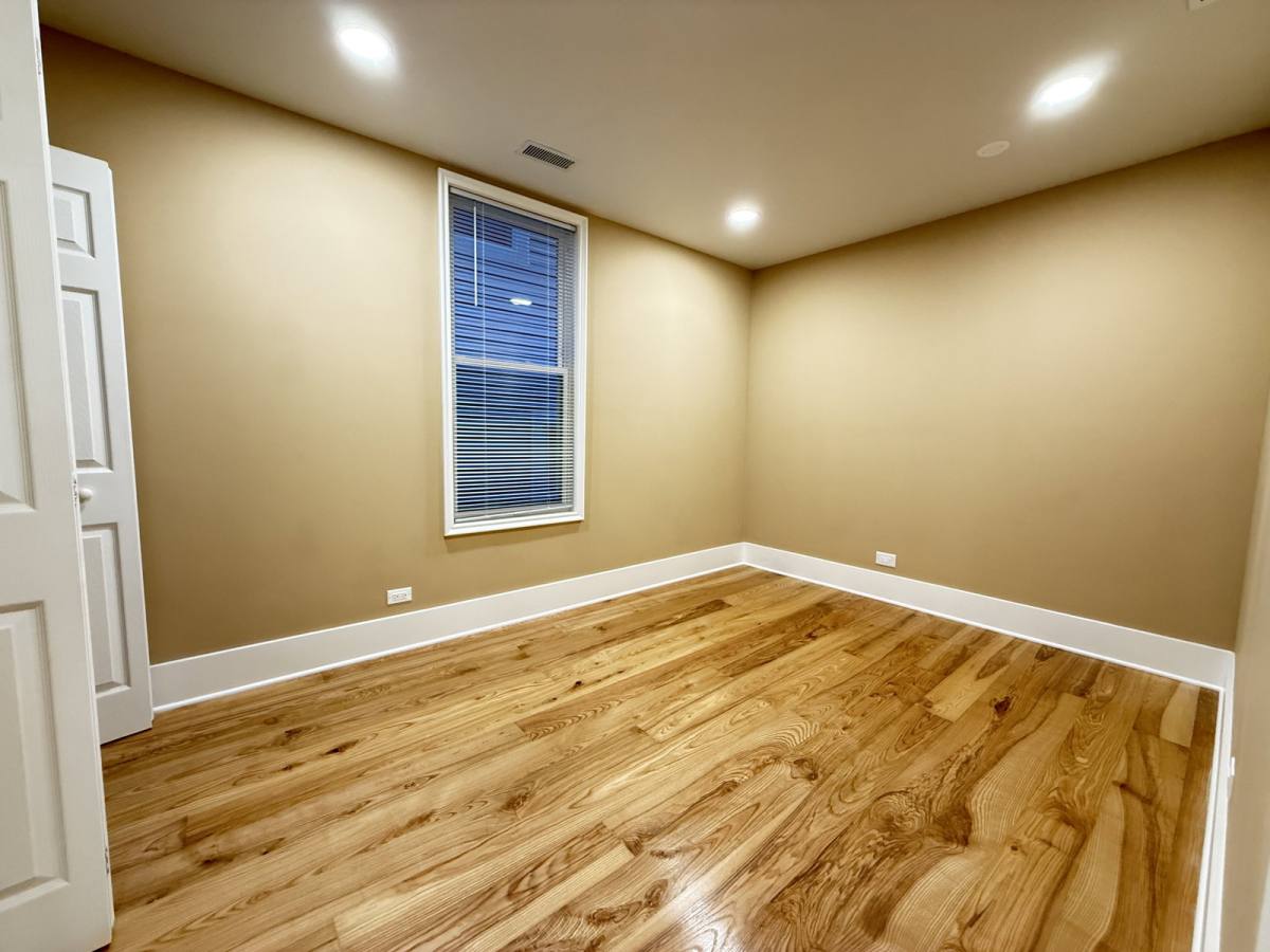 2939 N Hamlin Ave #1, Chicago, IL 60618 - Apartment for Rent - Image 4