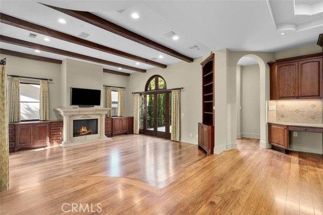 649 11th St, Manhattan Beach, CA 90266 - House for Rent - Image 3