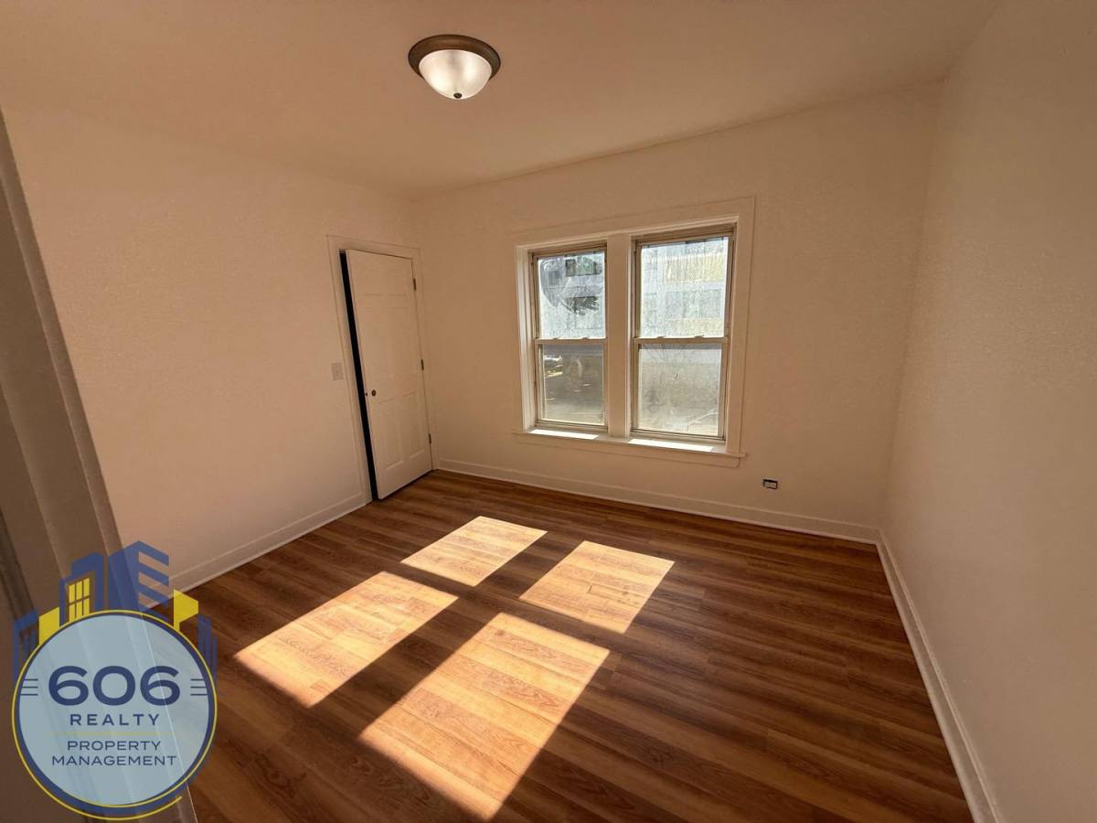 3440 W Montrose Ave #2, Chicago, IL 60618 - Apartment for Rent - Image 5