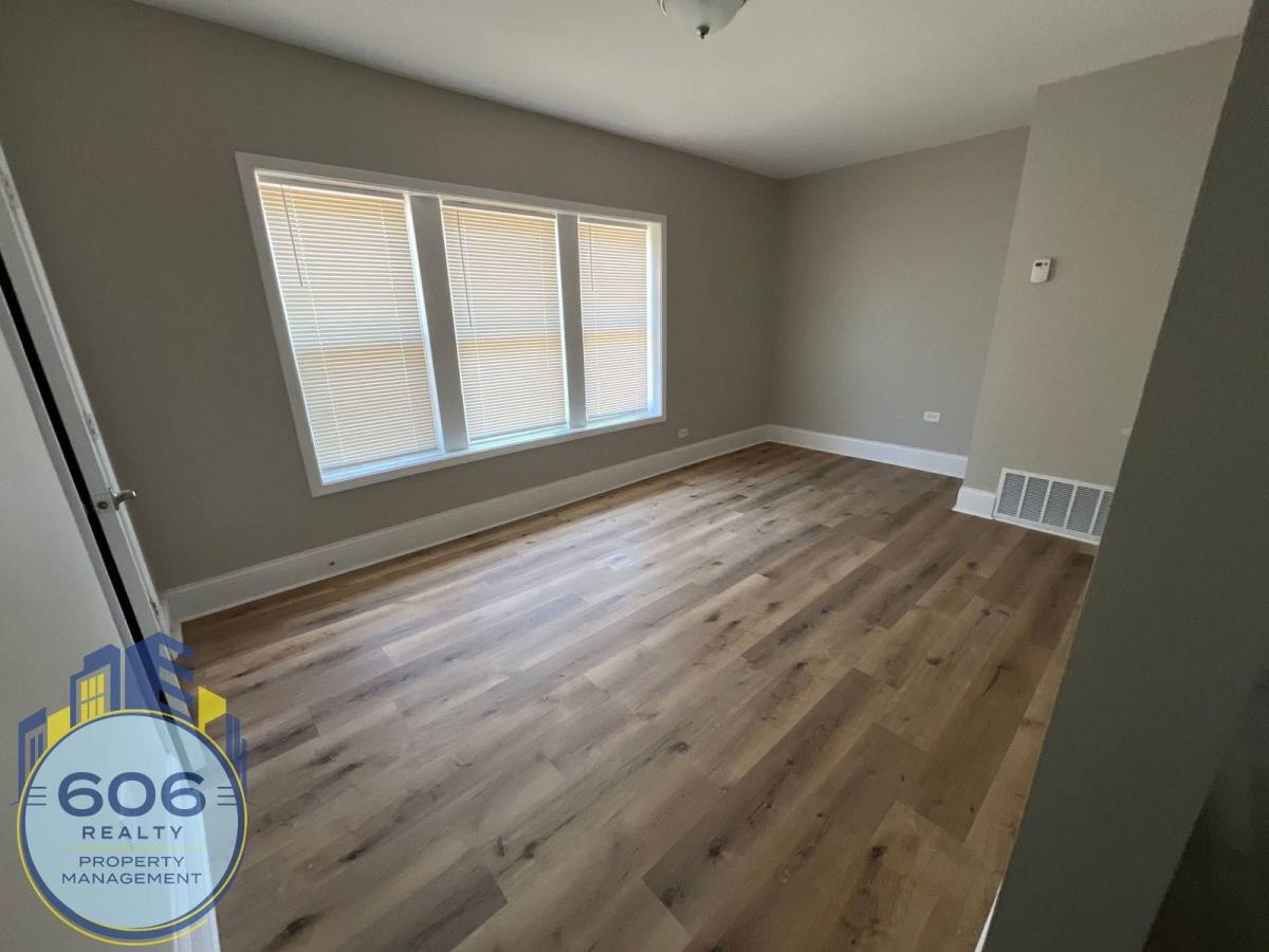 3440 W Montrose Ave #2, Chicago, IL 60618 - Apartment for Rent - Image 7