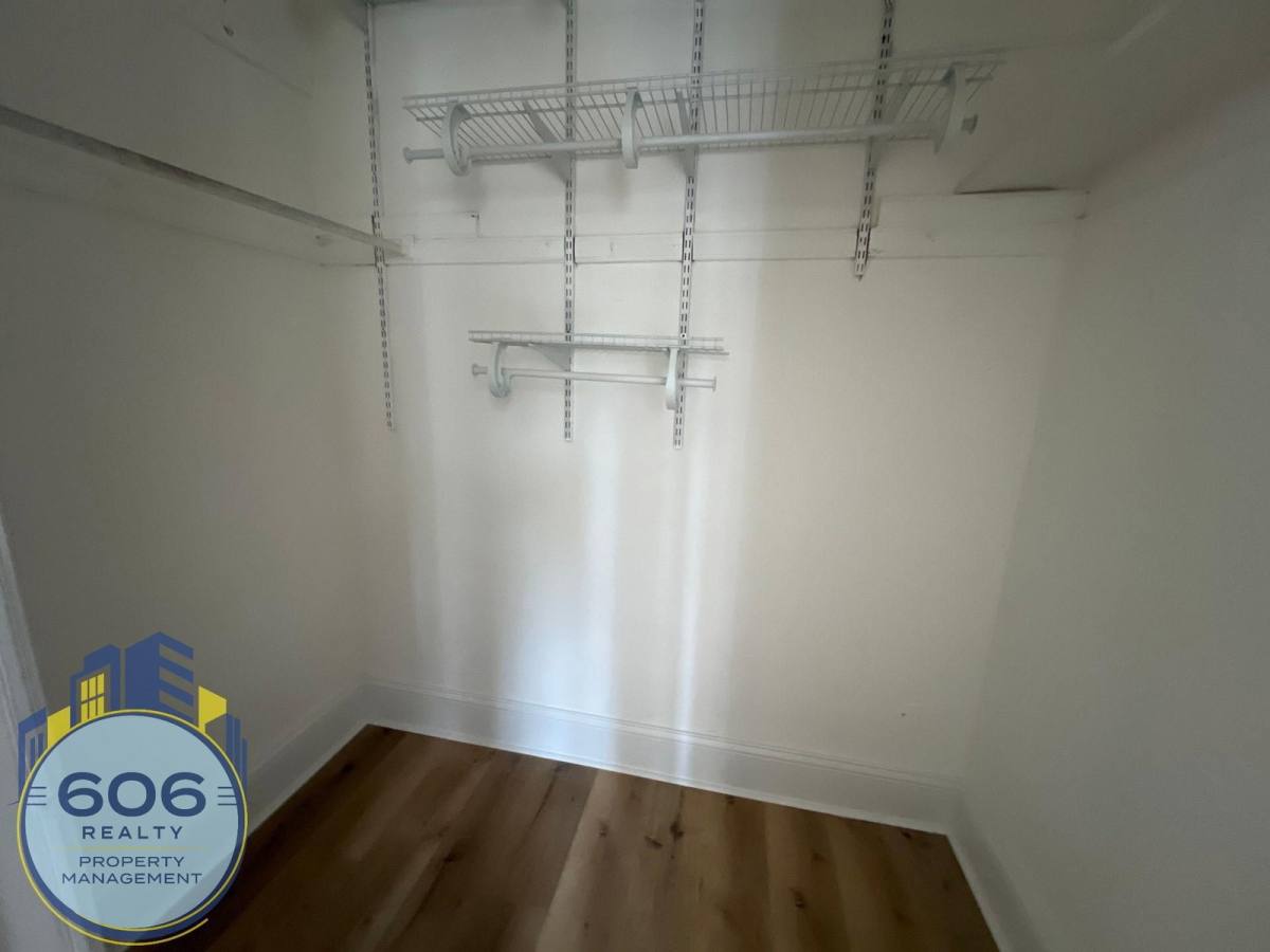 3440 W Montrose Ave #2, Chicago, IL 60618 - Apartment for Rent - Image 9