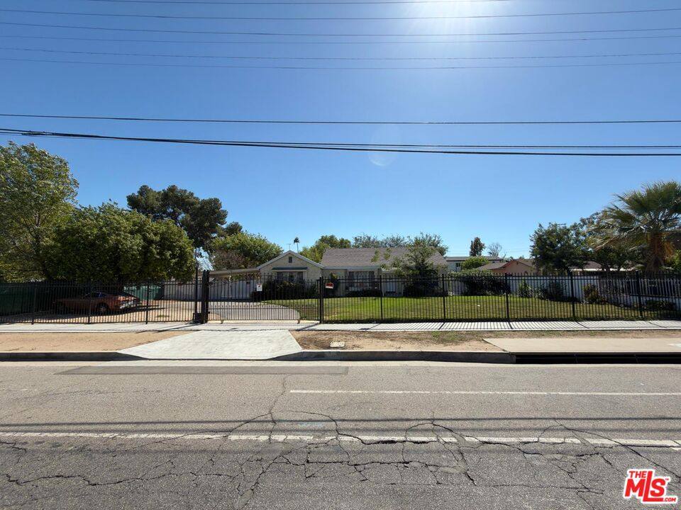 House for rent at 15252 Devonshire St, Mission Hills, CA 91345