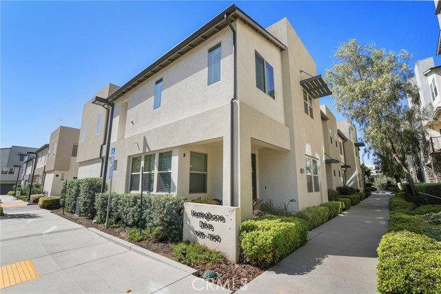19545 Herringbone Dr, Northridge, CA 91324 - Townhouse for Rent - Image 1