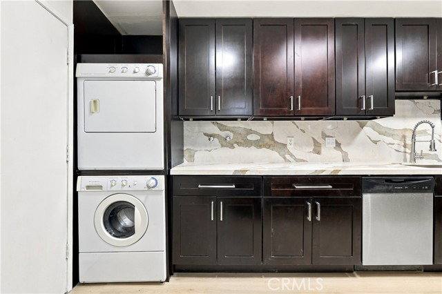 5330 Lindley Ave #305, Encino, CA 91316 - House for Rent - Image 5