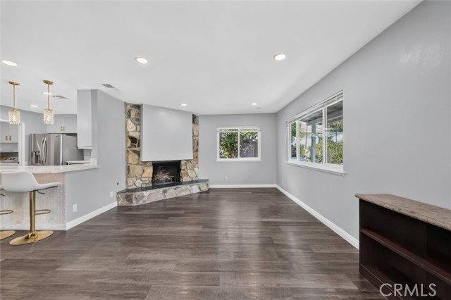 7147 Pomelo Dr, West Hills, CA 91307 - House for Rent - Image 2