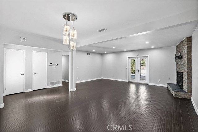 8529 Eatough Ave, Canoga Park, CA 91304 - House for Rent - Image 6