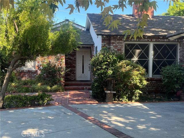 22615 Collins St, Woodland Hills, CA 91367 - House for Rent - Image 1