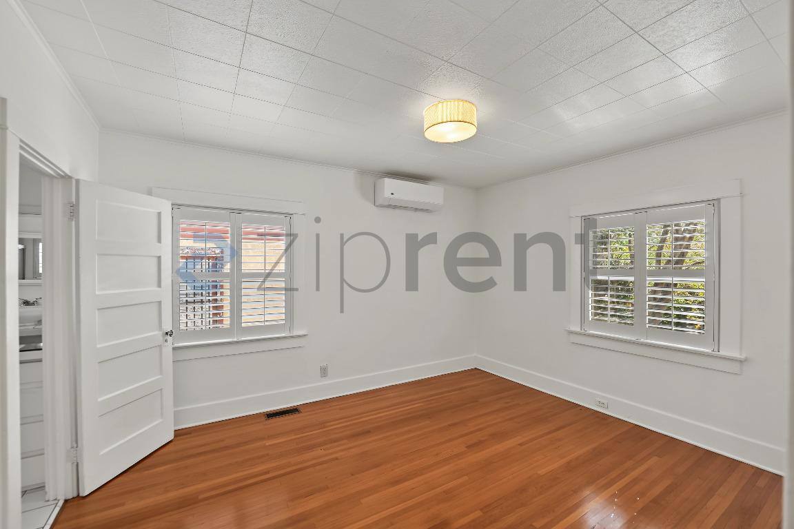 732 Solano Ave, Los Angeles, CA 90012 - House for Rent - Image 8