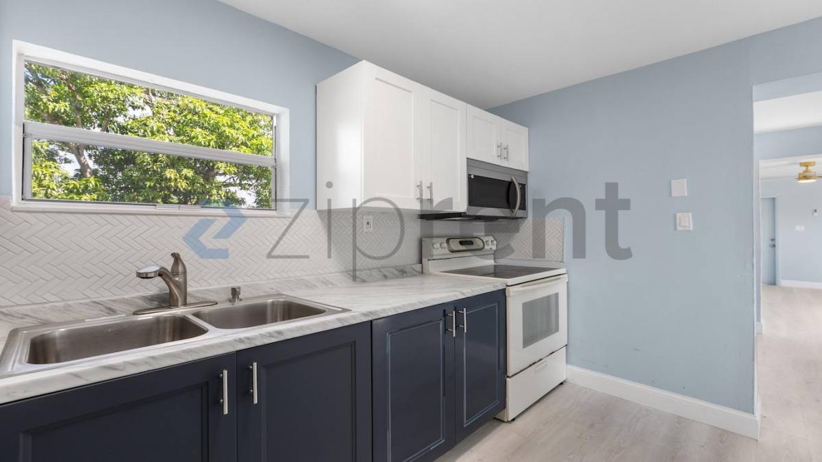 1233 NW 101st St, Miami, FL 33147 - House for Rent - Image 10