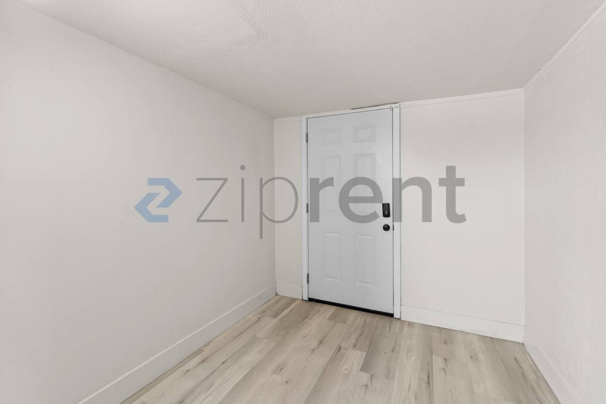 1610 W Donner St, Pahrump, NV 89048 - Condo for Rent - Image 5