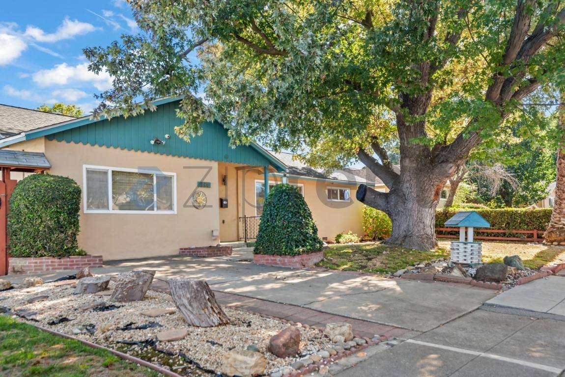 894 Hazelnut Court, Sunnyvale, CA 94087 - House for Rent - Image 5
