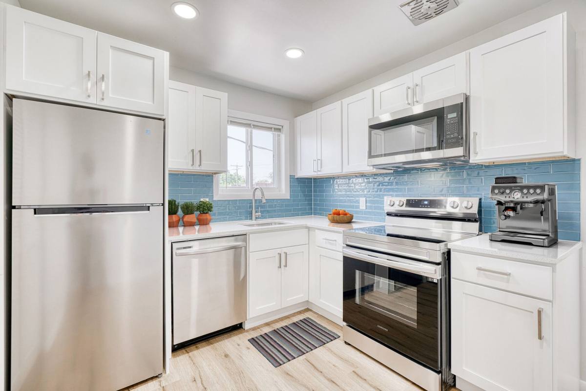 Fountainview, 3638 Fords Lane #D, Baltimore, MD 21215 - Apartment for Rent - Image 2