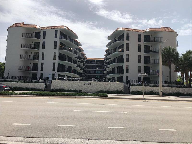 2029 N Ocean Blvd #111, Fort Lauderdale, FL 33305 - Condo for Rent - Image 5