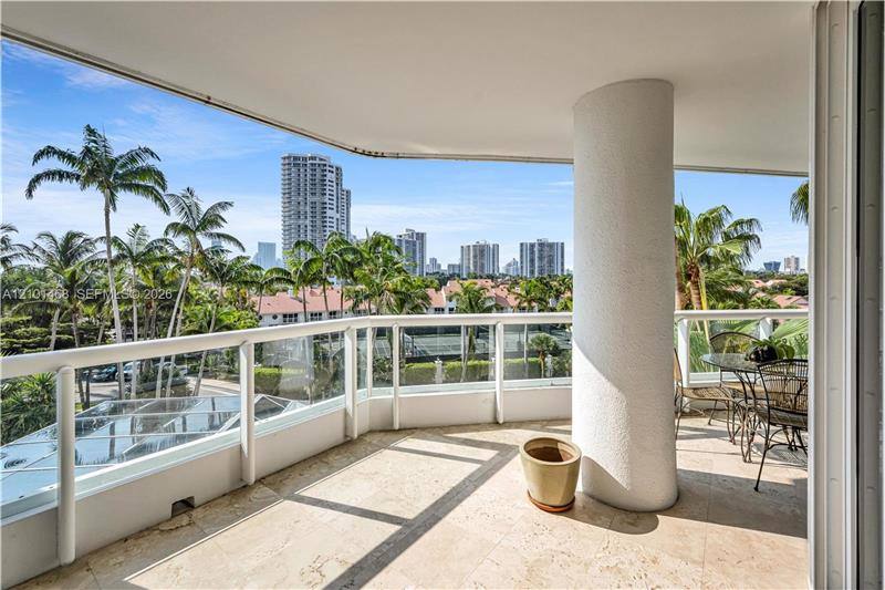 21050 Point Place #502, Miami, FL 33180 - Apartment for Rent - Image 8