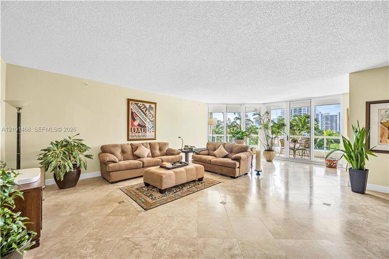 21050 Point Place #502, Miami, FL 33180 - Apartment for Rent - Image 10