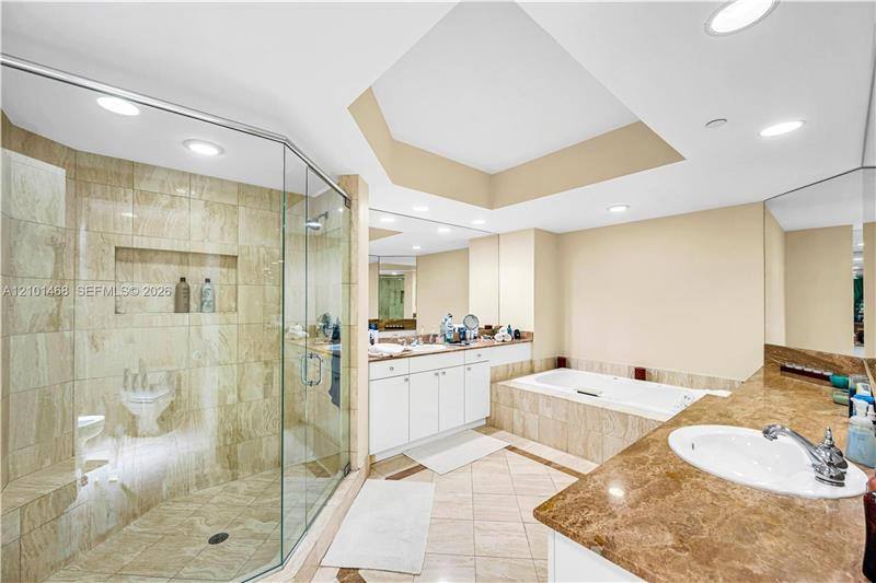 21050 Point Place #502, Miami, FL 33180 - Apartment for Rent - Image 5