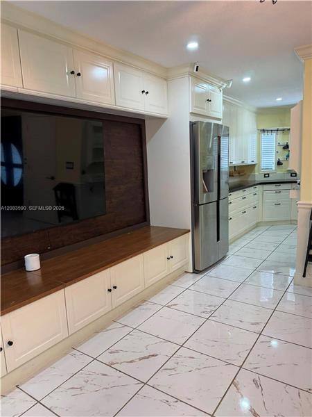 16401 SW 141st Ave, Miami, FL 33177 - House for Rent - Image 3