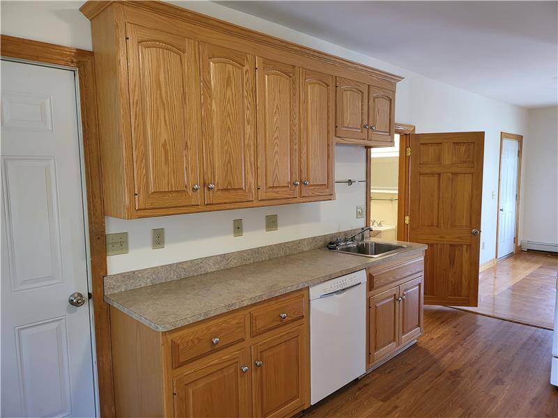509 Pond St, 2nd Floor, Woonsocket, RI 02895 - Apartment for Rent - Image 7