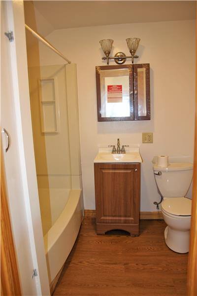 509 Pond St, 2nd Floor, Woonsocket, RI 02895 - Apartment for Rent - Image 9