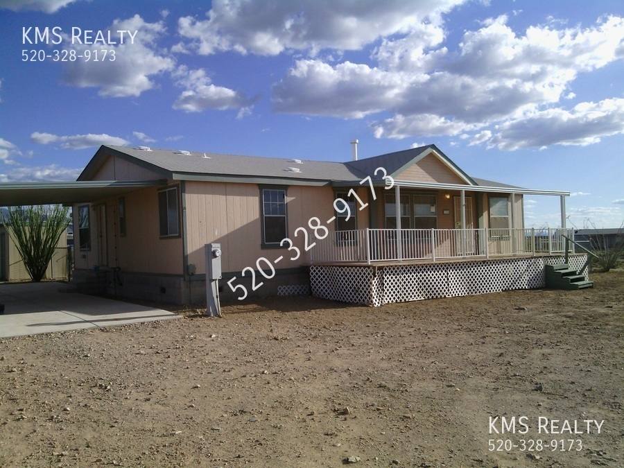 House for rent at 13786 E Ocotillo Bloom Dr, Vail, AZ 85641