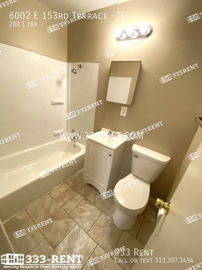 6002 E 153rd Terrace #B, Grandview, MO 64030 - Apartment for Rent - Image 5