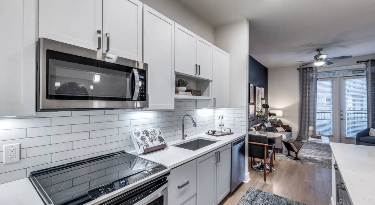 4606 Amesbury Dr #A10, Dallas, TX 75206 - Apartment for Rent - Image 10