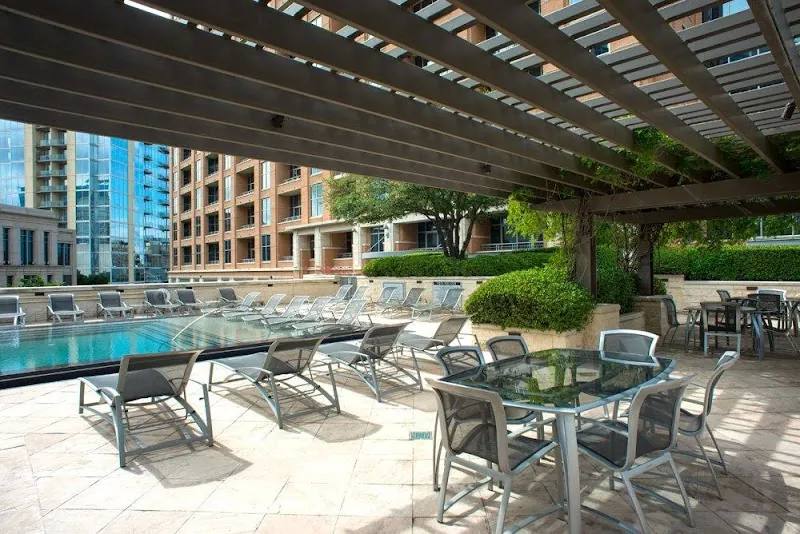 2215 Cedar Springs Rd #A5, Dallas, TX 75201 - Apartment for Rent - Image 3