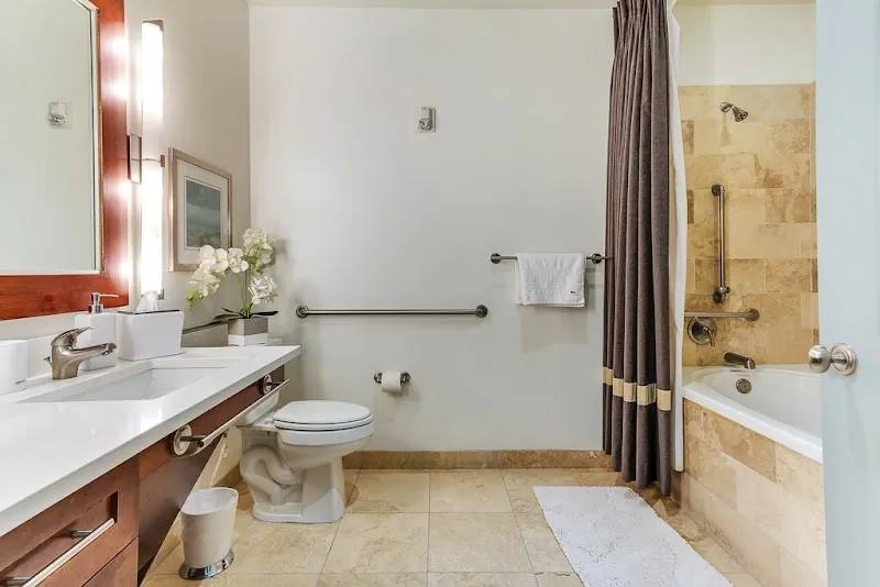 2215 Cedar Springs Rd #A5, Dallas, TX 75201 - Apartment for Rent - Image 4