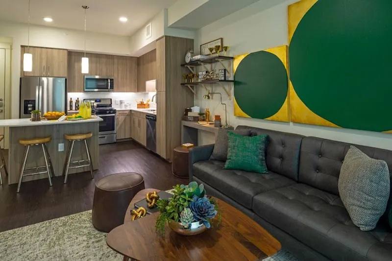 3120 Smith St, Houston, TX 77006 - Apartment for Rent - Image 5