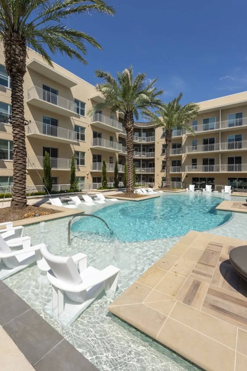 3120 Smith St, Houston, TX 77006 - Apartment for Rent - Image 4