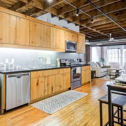 3800 Commerce St, Dallas, TX 75226 - Apartment for Rent - Image 6